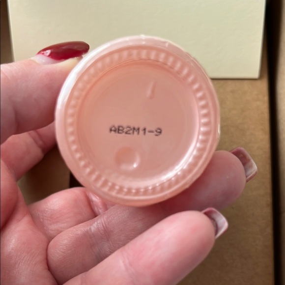 Vegamour Hair Serum Set - Picture 4 of 4